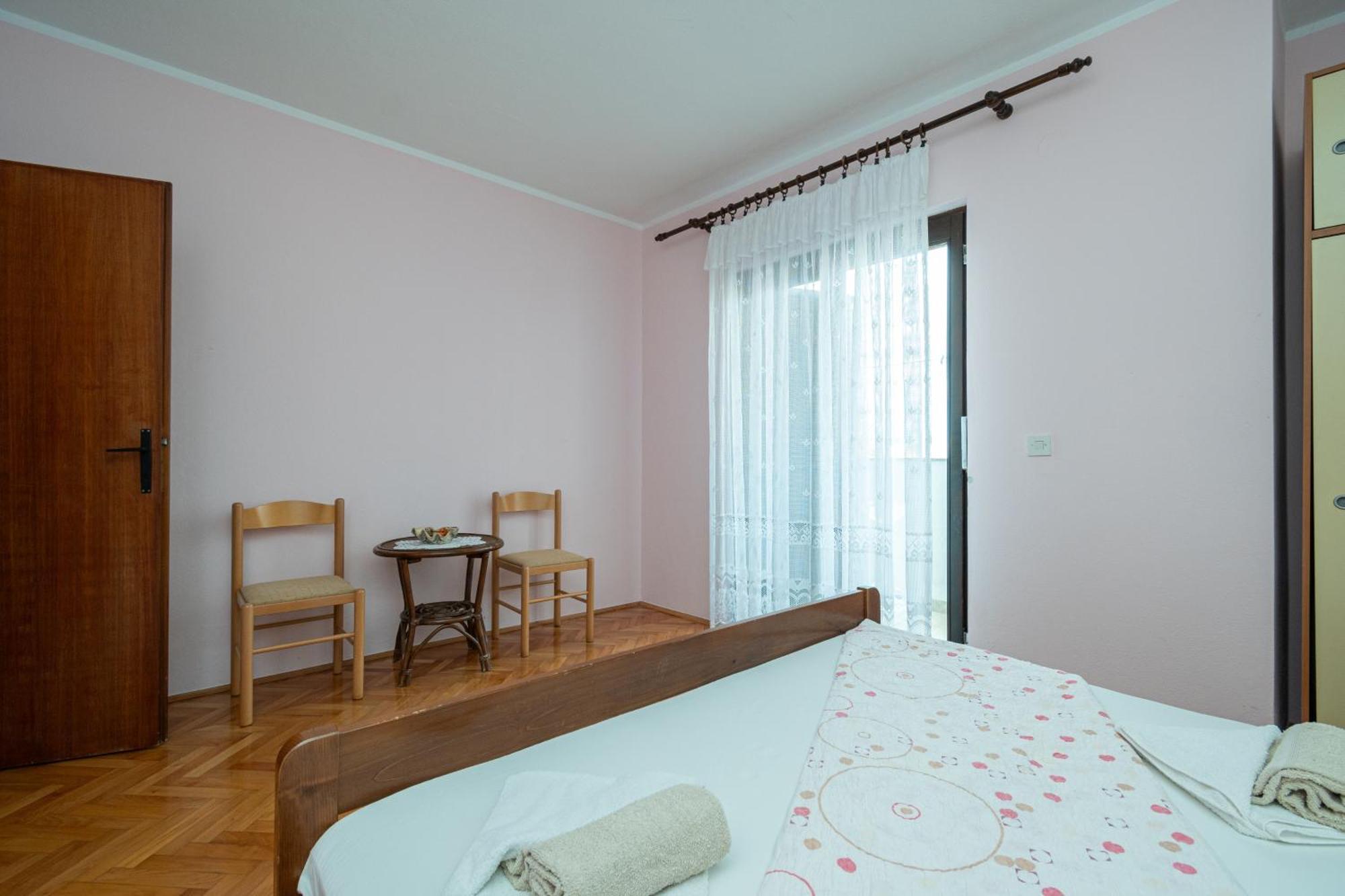Apartments And Rooms With Parking Space Zubovici, Pag - 16063 Bilik gambar